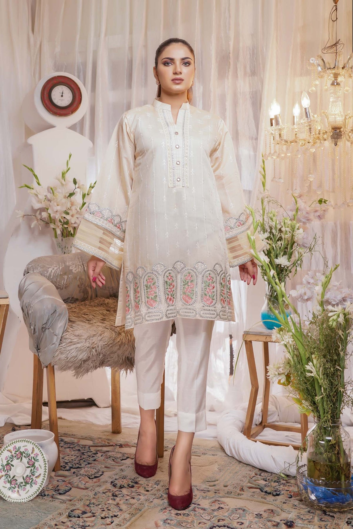 1 Piece – Embroidered Silk