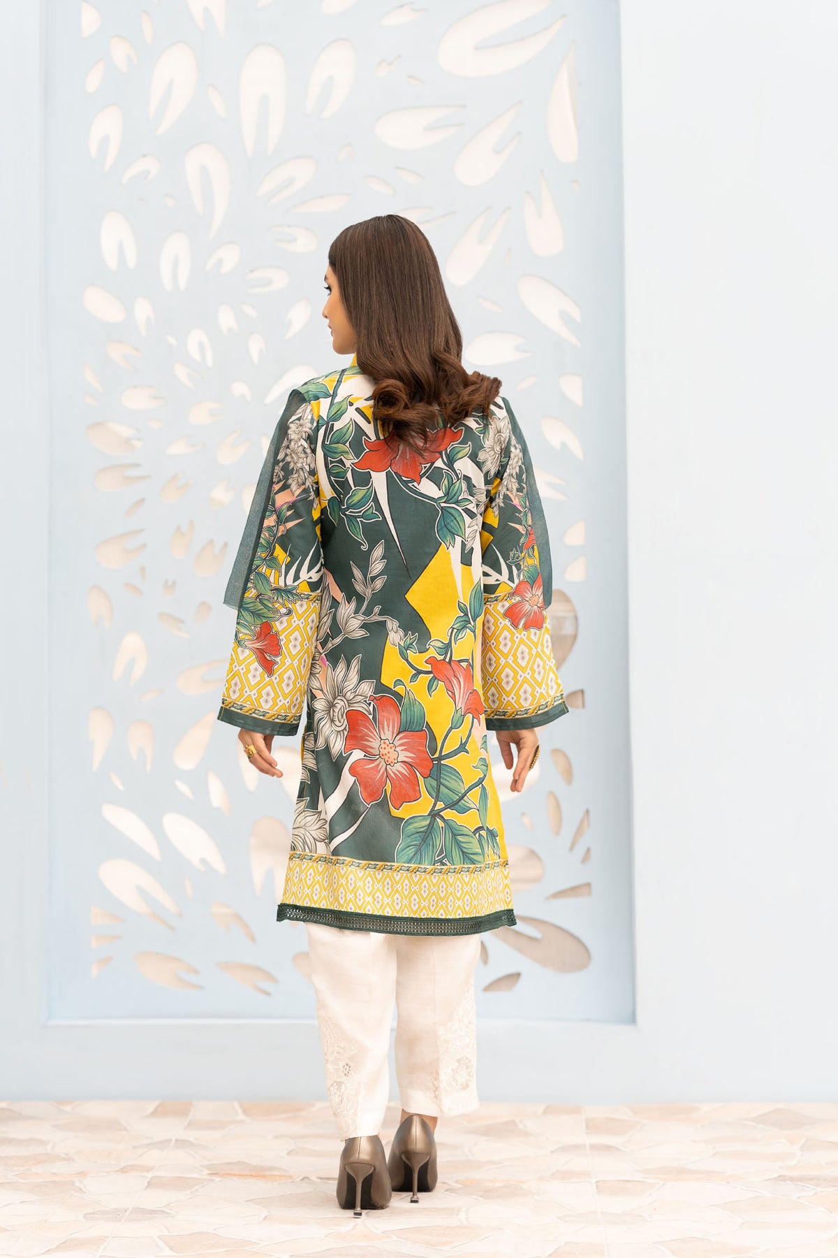 1 Piece – Printed Lawn