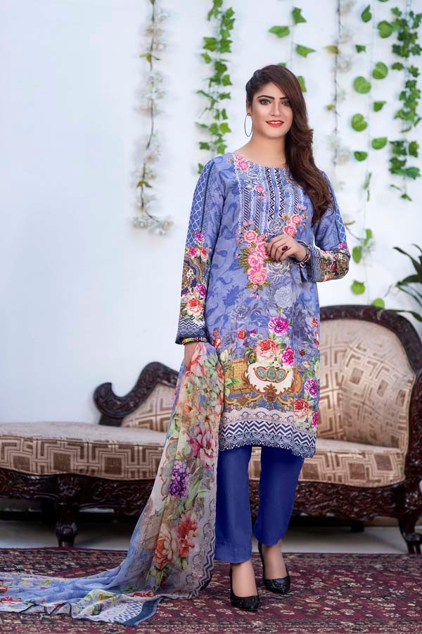 Auburn - Digital Printed & Embroidered Karandi 3PC