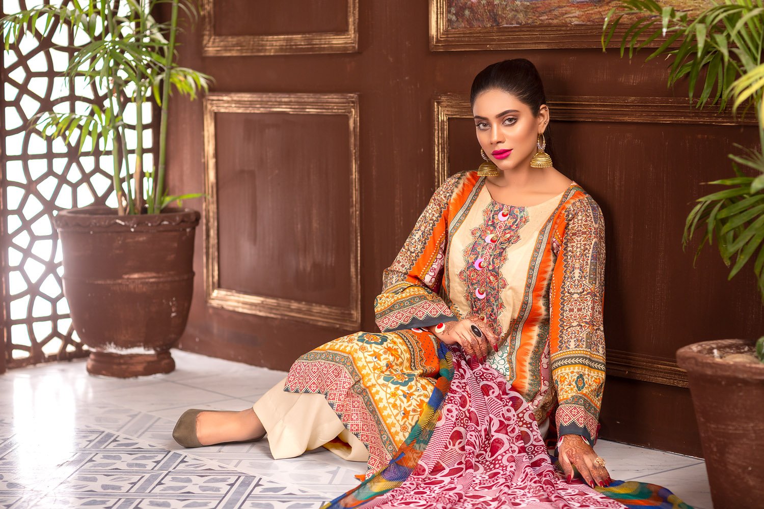 Silk Swin - Digital Printed & Embroidered Lawn Unstitch