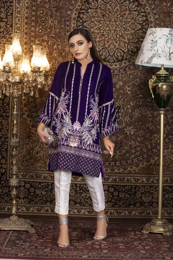Bembeyaz - Embroidered Velvet (2 Piece)