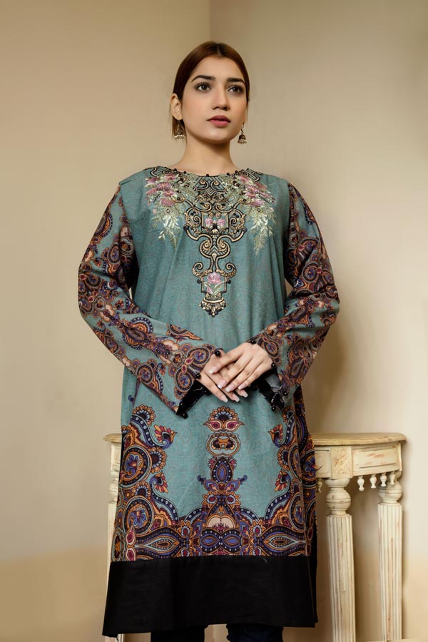 1 Piece – Embroidered Lawn