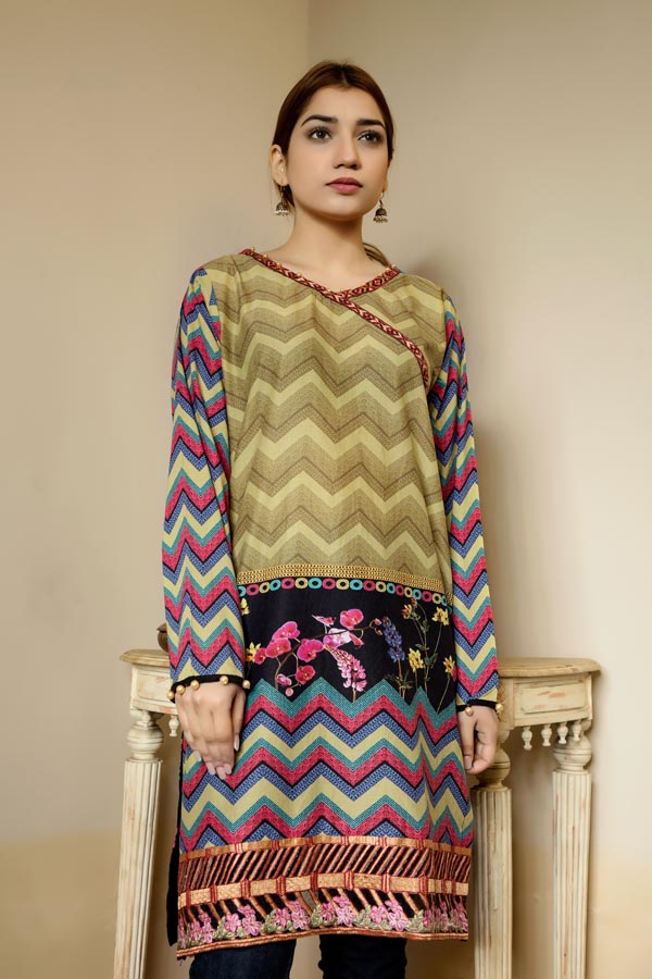 1 Piece – Embroidered Lawn