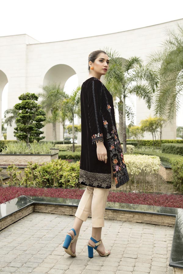 Beren - Embroidered Velvet Un-Stitched (2 Piece)